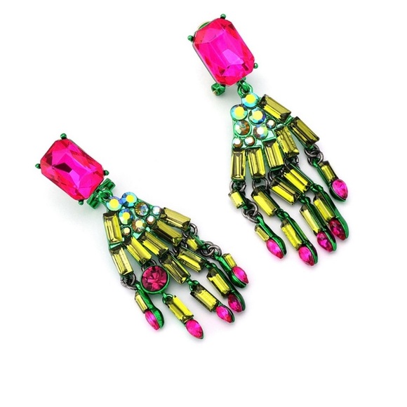 Betsey Johnson Jewelry - 🩷🧙💚BETSEY JOHNSON Green Tone Skeleton Drop Earrings💚🥰🩷NWT